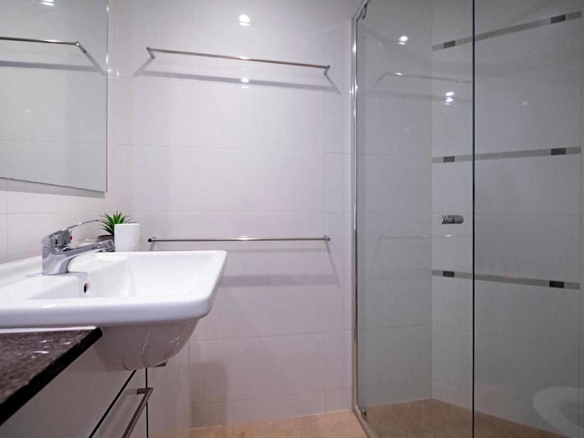 Modern 2 Bedroom Apartment In Sierra Grand - Coasthm 黄金海岸 外观 照片
